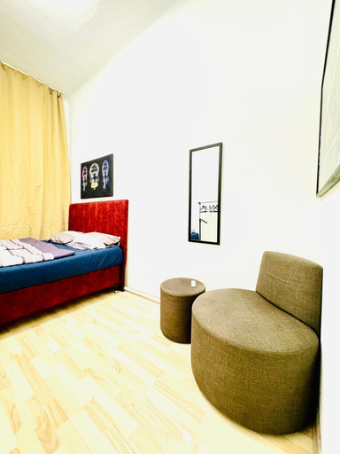 Room 5, Cozy Private Room Walk to FAC Platz, Wien