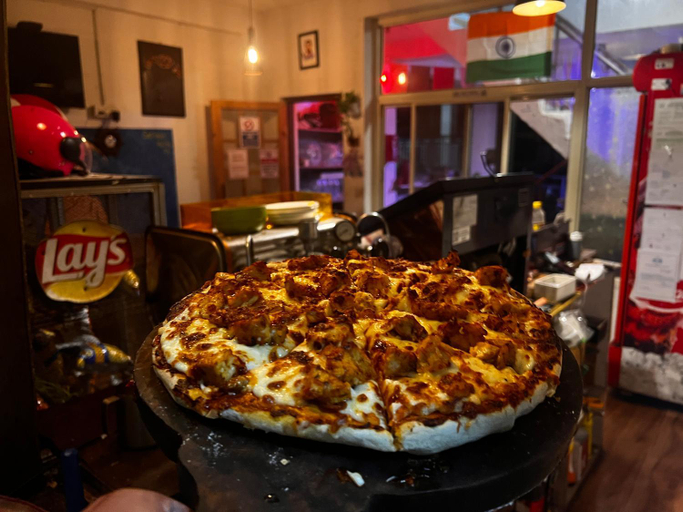 Food & Drinks 4, Hill Veu Home Bir Billing, Kangra