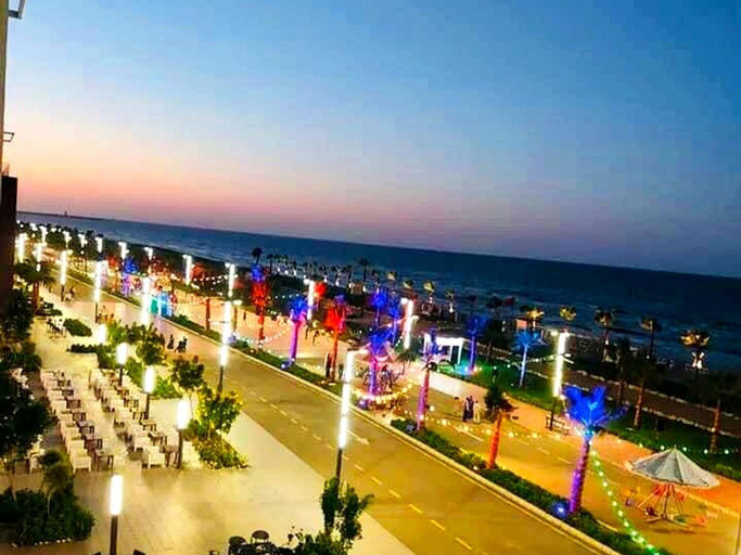 Others 3, Beachfront Chalet in Porto Said with, Al-Manasrah