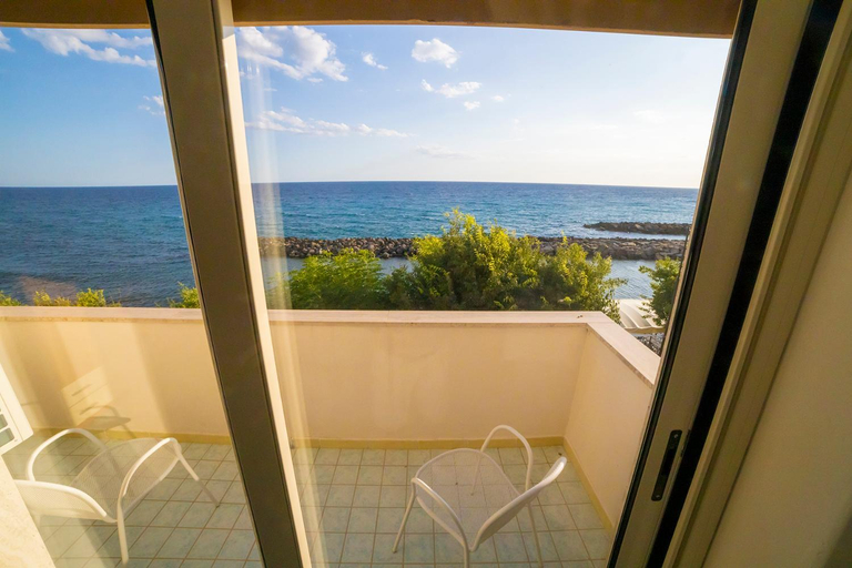 Others 5, Hotel Riviera, Salerno