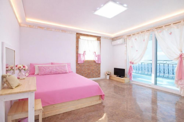 Bedroom 2, Danyang paramaeul, Danyang