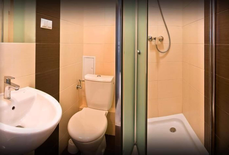 Bathroom 3, Avion Hotel, Świdnik