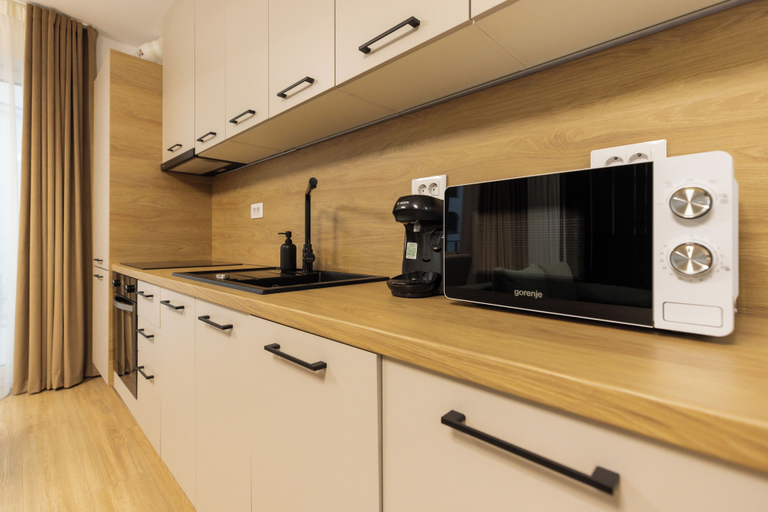 Private kitchen, Nest Inn Jasmine Apartment, Oradea