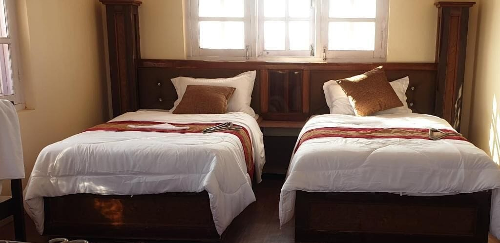 Others 4, London House Resort, Koshi