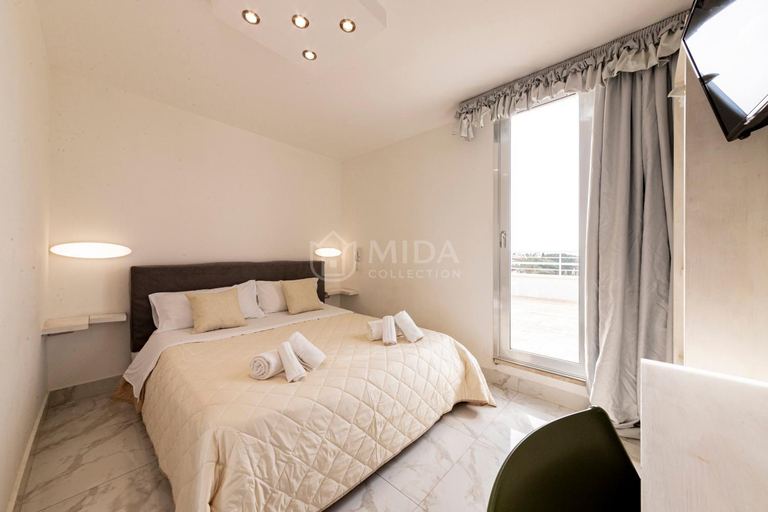 Bedroom 2, Riviera Luxury Rooms, Lecce