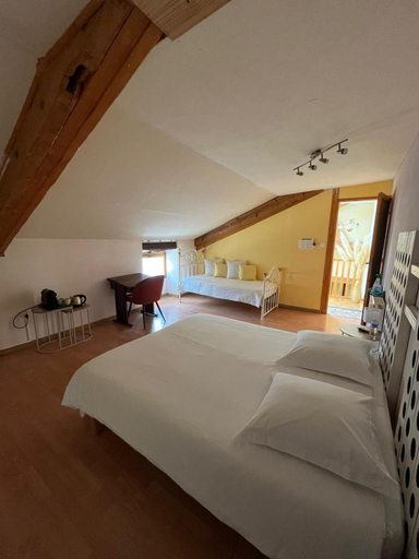 Bedroom 2, La Fermette Champenoise, Marne