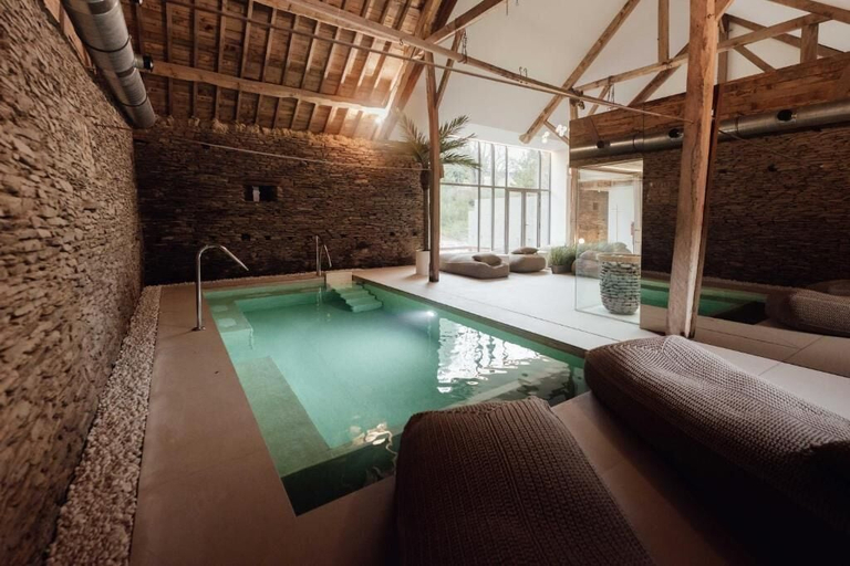 Pool, Hotel Château Palacio, Luxembourg