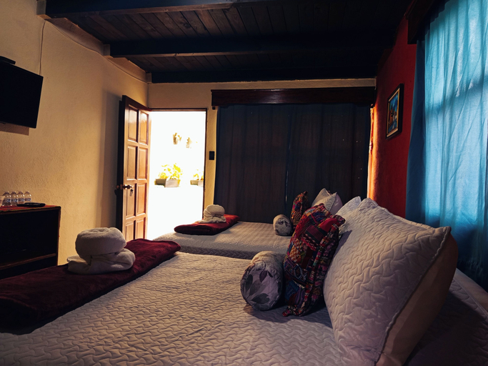 Room 4, Emmanuel House GT, Antigua Guatemala