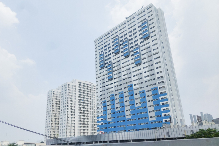 Exterior 3, Comfortable And Warm Studio Room At Cisauk Point Apartment, Tangerang