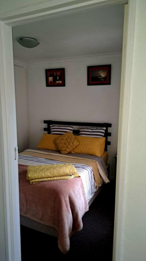 Bedroom 2, Hermanus Homestay, Overberg
