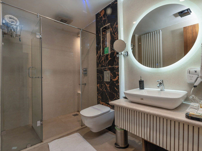 Bathroom 3, Snowland Resort & Spa - Riverfront, Ganderbal