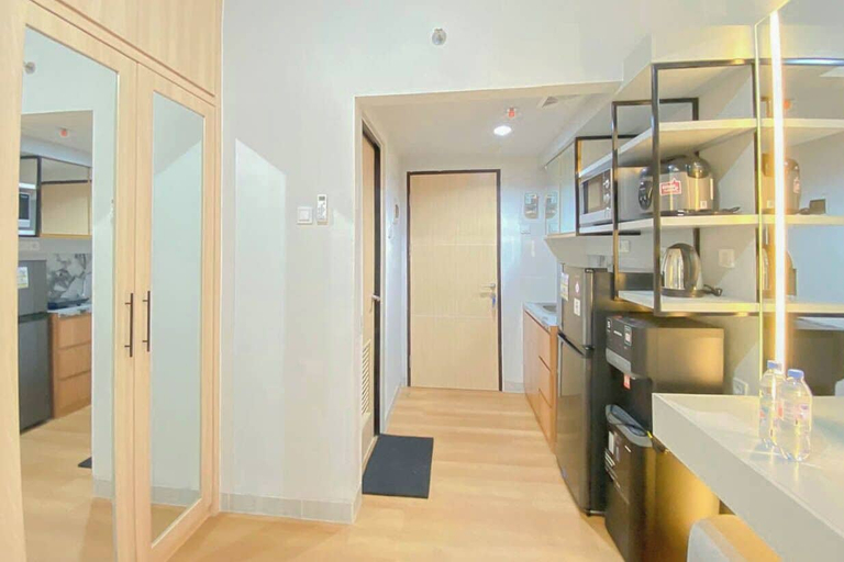 Interior 5, Compact Studio With City View At The Alton Apartment, Semarang