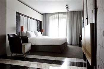 Others 2, Hotel Luc, Autograph Collection, Berlin
