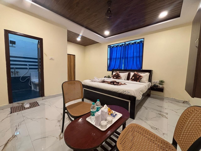 Room 3, Hotel Sky Palace, Ranga Reddy
