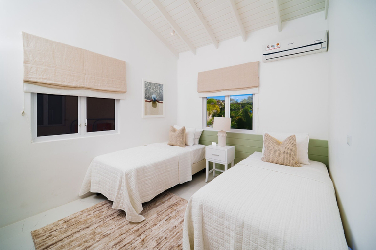 Room 5, Haynes House 5 Bedroom Home