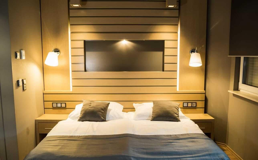 Bedroom 3, Zum Grünen Baum Hotel Frankfurt Airport, Groß-Gerau