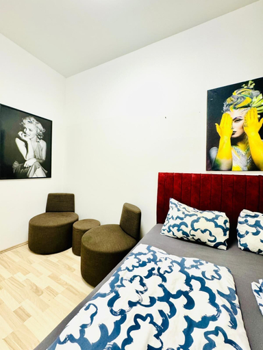 Room 2, Cozy Private Room Walk to FAC Platz, Wien