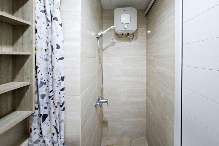 Interior 5, Cozy Studio Room Apartment Springwood Residence Tangerang, Tangerang