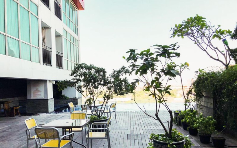 Exterior 2, Modern 1Br With City View At Tamansari Papilio Apartment, Surabaya