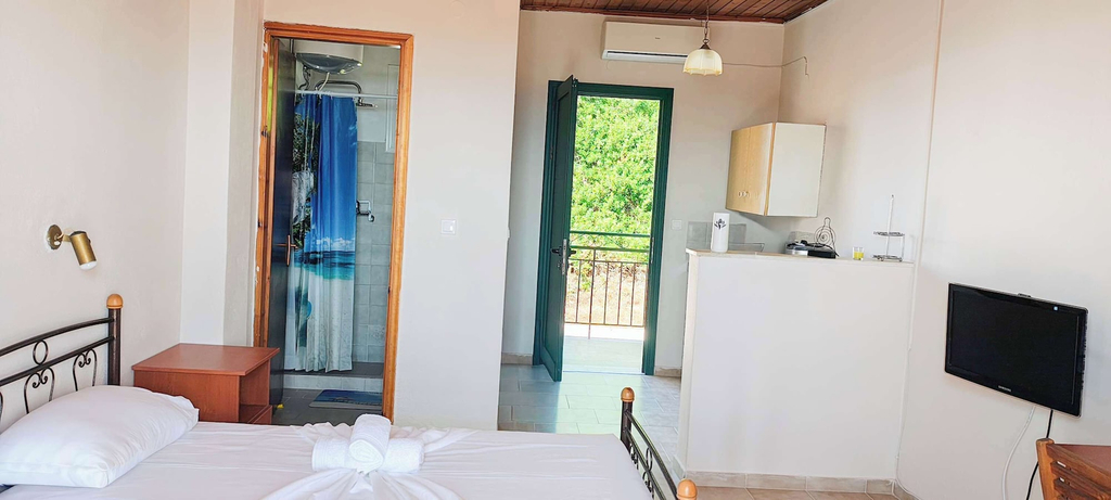 Room 2, Gavriil Apartments Corfu - Seaview Studio Retreat, Ionian Islands