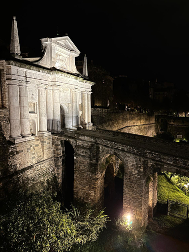 Others 1, LB - Stella Apartment Center, Bergamo