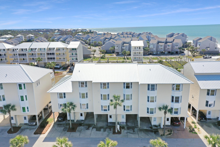 Exterior & Views 2, Sea Cliff D-23 Capture The Cape, Gulf