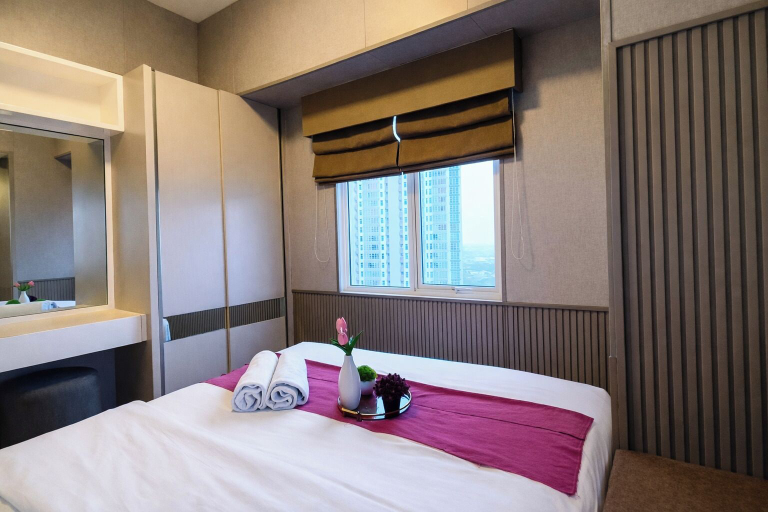 Room 4, Restful 2Br With City View At Apartment Orchard Supermall Mansion, Surabaya