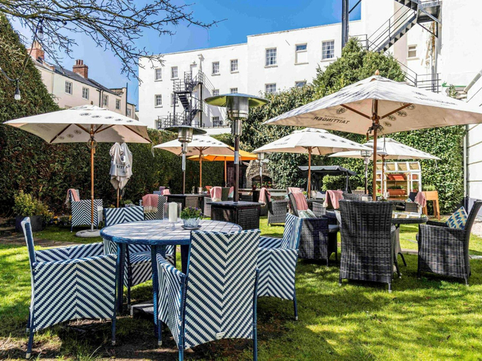 Food & Drinks 5, Queen's Hotel Cheltenham, Gloucestershire