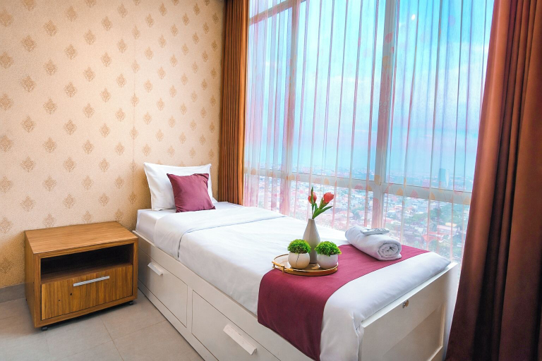 Room 2, Cozy And Minimalist Space 2Br At Tamansari Papilio Apartment, Surabaya