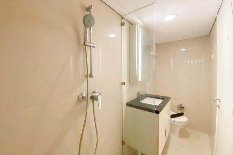 Bathroom 3, Spacious And Combined 2Br Apartment Marquis De Lafayette, Semarang