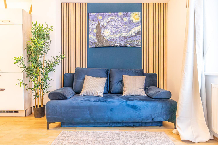 Others 5, 9-Min to City Center, Comfy 1BR and 1LR with Balcony, Wien