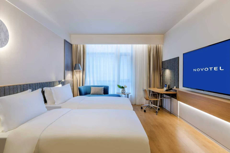 Room 2, Novotel Shanghai Hongqiao Gubei, Shanghai