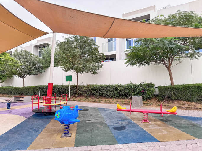 Children's play area - outdoor 5, PVH - Mimosa - Serene 3BR Villa, Dubai
