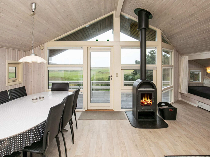 Others 5, 4 Star Holiday Home in Humble, Langeland