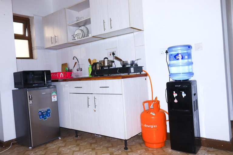 Kitchen, Emeli apartments, Starehe