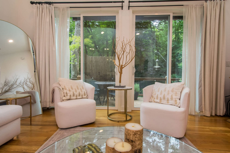 Room 2, Tranquil 2BR Escape w Zen Garden Waterfall View, Henderson