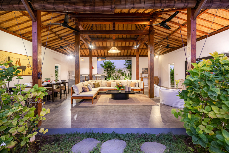 Others 2, Villa Mitsouko by Optimum Bali Villas - 3 min ride to beach, Badung