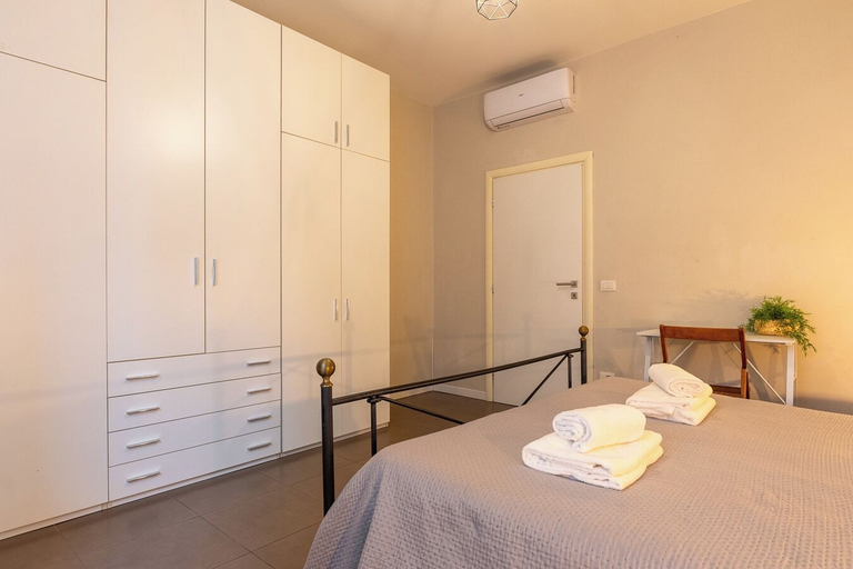 Room 5, Desenzano Uptown Suites by Wonderful Italy, Brescia