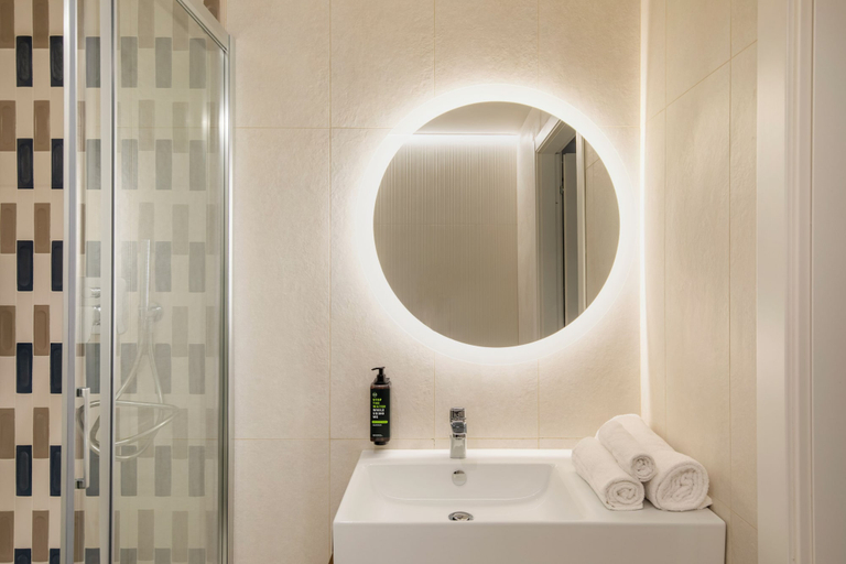 Bathroom 3, B&B HOTEL Milano Duomo Velasca, Milano