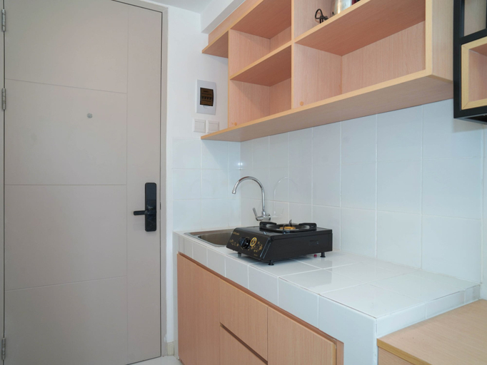 Interior 3, Compact And Contemporary Studio Apartment Tokyo Riverside Pik 2, Tangerang