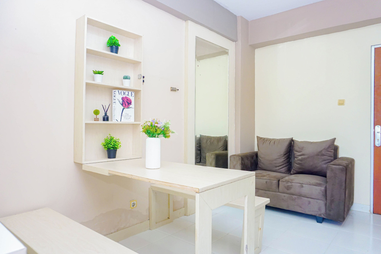Room 4, Homey 2Br For 4 Pax At Cibubur Village Apartment, Depok