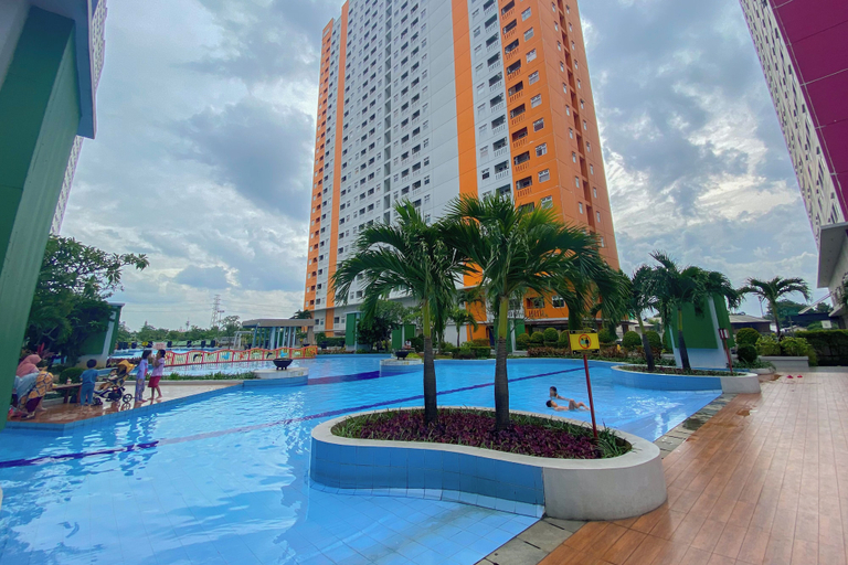Exterior 5, Warm And Restful 2Br At Green Pramuka City Apartment, Jakarta Pusat