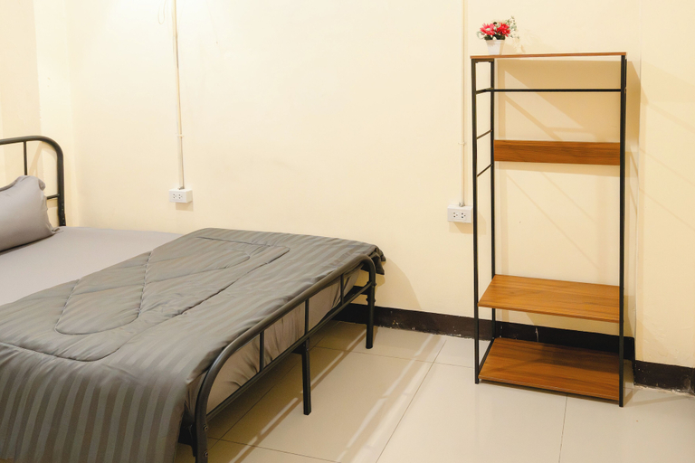 Bedroom 2, Khaosan Station Hostel, Phra Nakhon