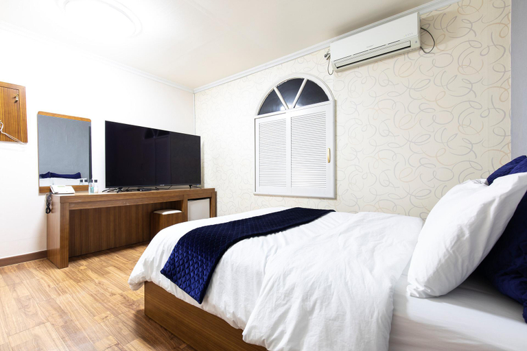 Bedroom 4, Hongcheon King, Hongcheon