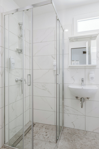 Bathroom 4, Annex Slaven, Crikvenica