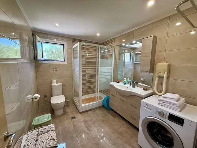 Bathroom 3, Thomas apartments Corfu, Ionian Islands