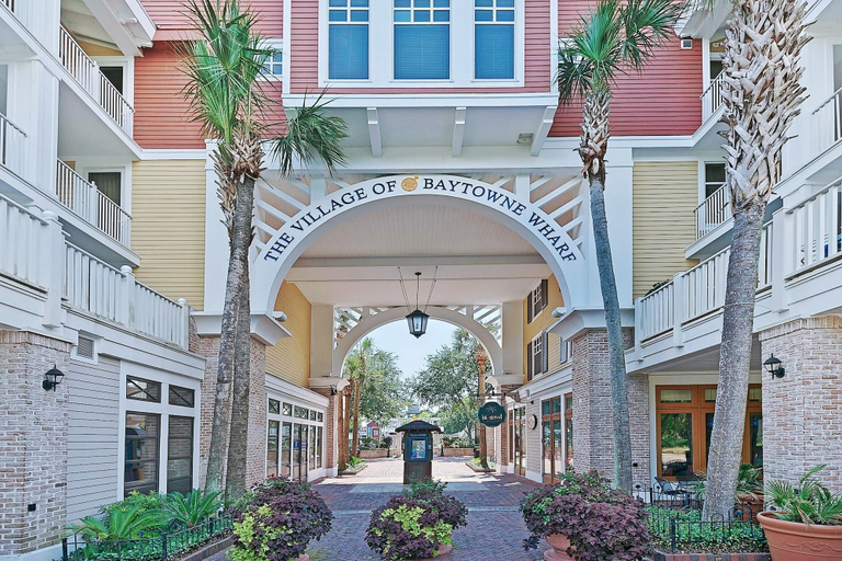 Exterior & Views 2, Bahia 4324, Walton
