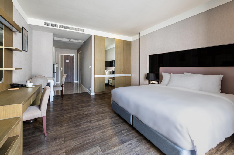 Bedroom 4, Metropolis Suites Bangkok, Tapestry Collection by Hilton, Wattana