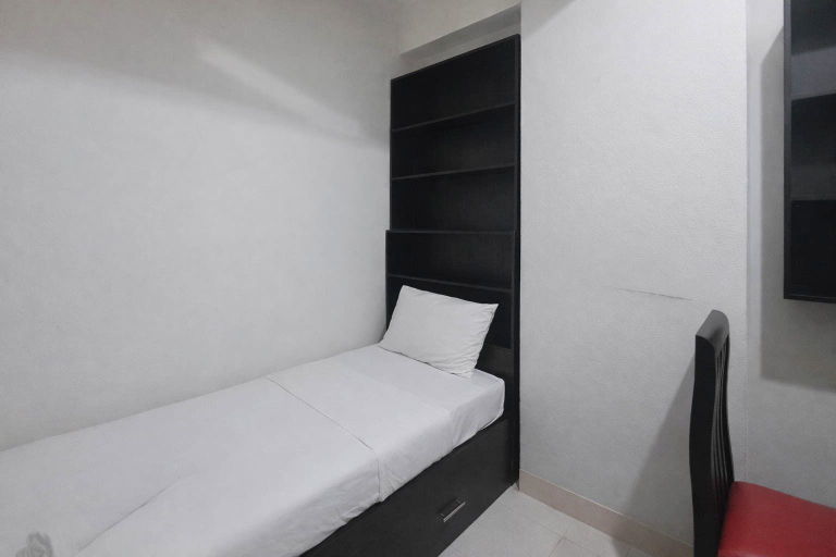 Interior 2, Homelike And Minimalist 2Br At Apartment Pinewood, Sumedang