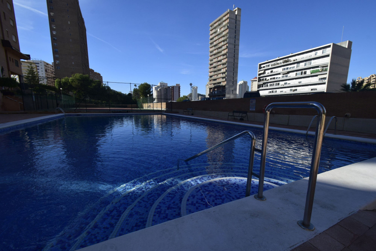 Room 2, Coblanca 29 - T2 16-5, Alicante